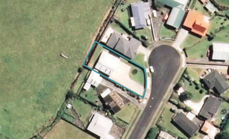 15 Ponderosa Place, Ōpunake - Carousel 1