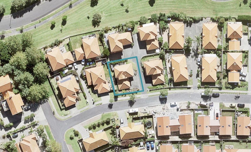 38 Parkwood Crescent, Gulf Harbour, Whangaparaoa - Carousel 1
