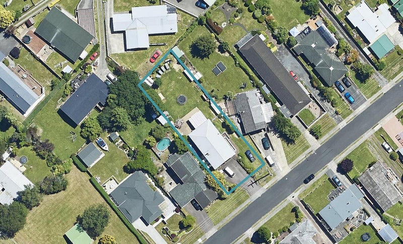 8 Carter Drive, Pomare, Rotorua - Carousel 1