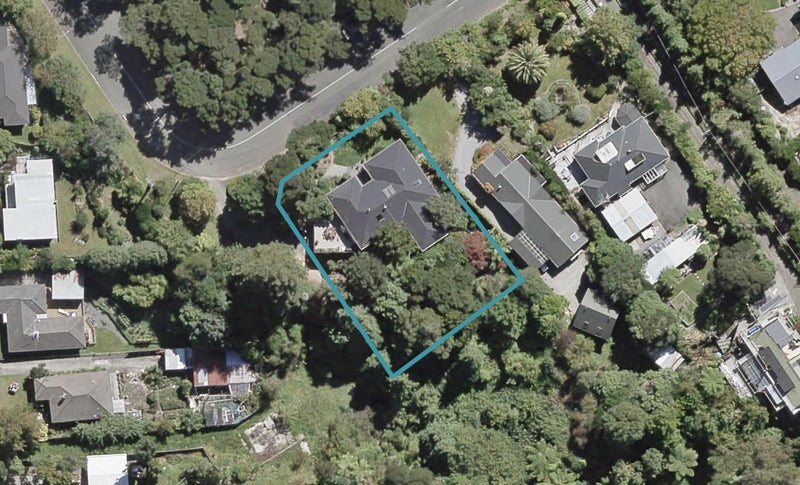 2 Chatsworth Road, Silverstream, Upper Hutt - Carousel 1
