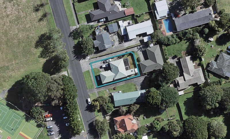 13 View Road, Waiuku, Waiuku - Carousel 1