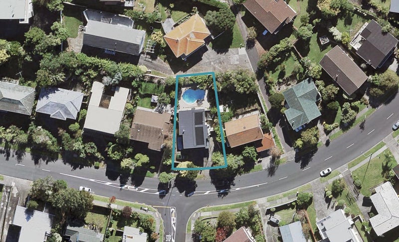 29 Chelsea View Drive, Chatswood, Auckland - Carousel 1