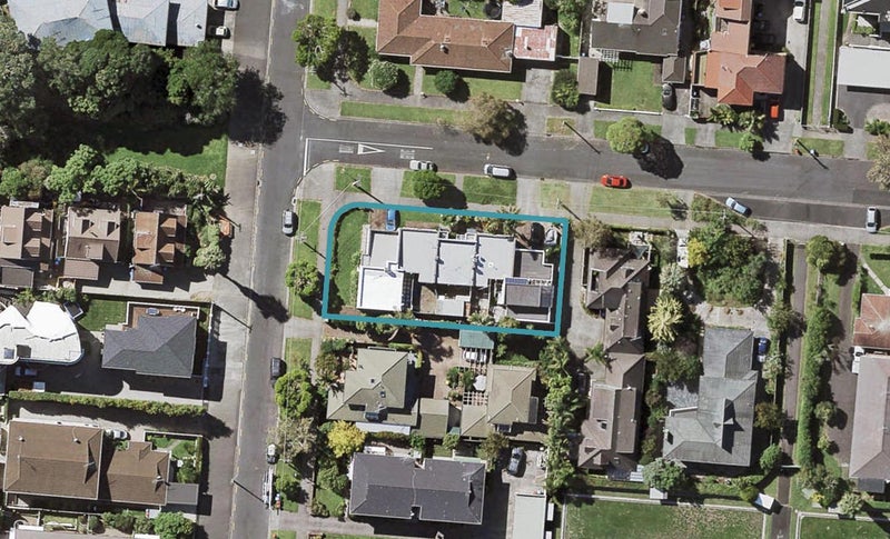 1/30 Atkin Avenue, Mission Bay, Auckland - Carousel 1