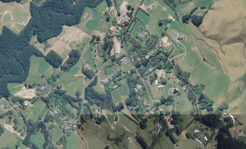 9 Takarau Gorge Road, Ohariu, Wellington - Carousel 1