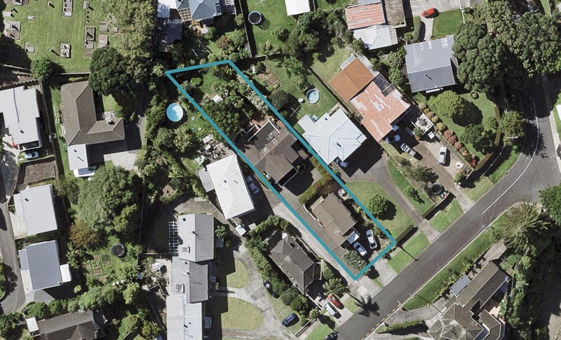 8A Bridge Street, Panmure, Auckland - Carousel 1