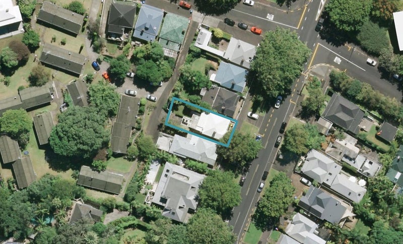 44 Hepburn Street, Freemans Bay, Auckland - Carousel 1