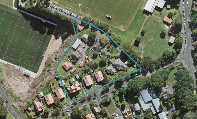 1 Clive Road, Epsom, Auckland - Carousel 1