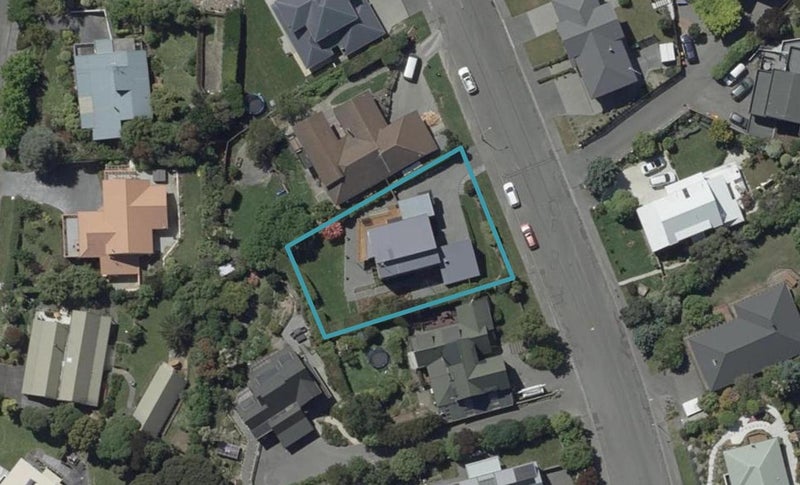 40 Ravensdale Rise, Westmorland, Christchurch - Carousel 1