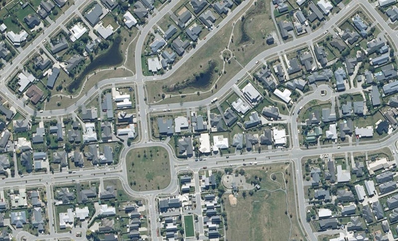 6 Lochnagar Drive, Lake Hayes, Queenstown - Carousel 1
