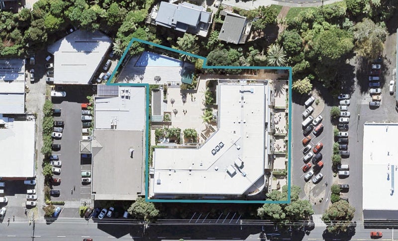 2I/7 Bute Road, Browns Bay, Auckland - Carousel 1