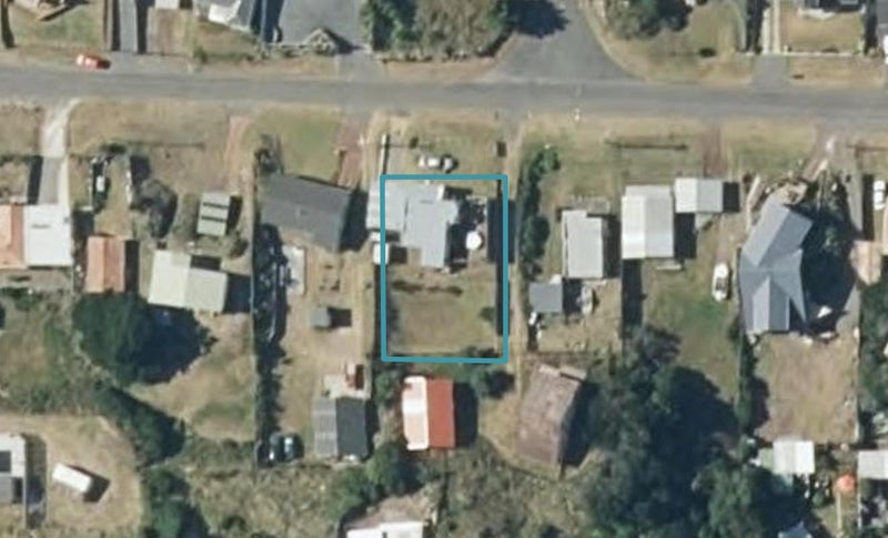 12 Trafalgar Street, Foxton Beach, Foxton - Carousel 1