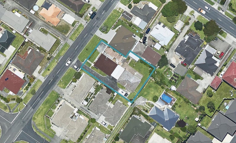 24B Mansels Road, Greerton, Tauranga - Carousel 1