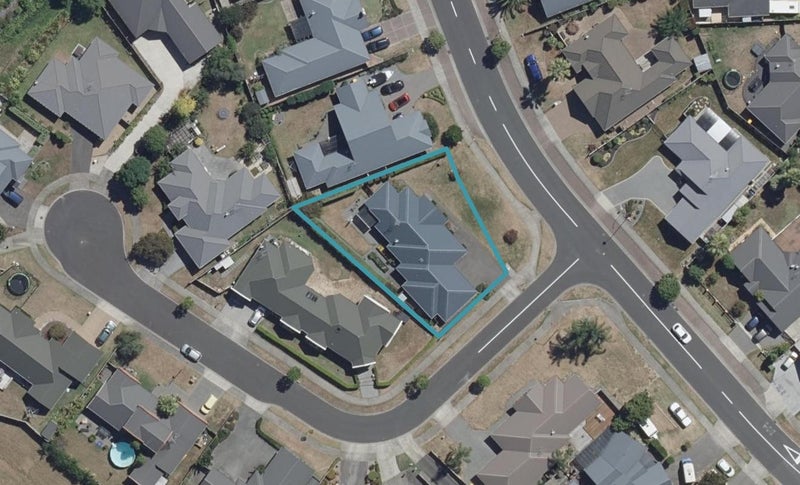 45 Callum Brae Drive, Rototuna, Hamilton - Carousel 1