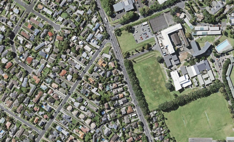 249 Lake Road, Belmont, Auckland - Carousel 1