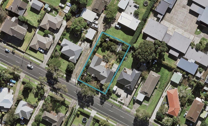 51 Muir Avenue, Mangere Bridge, Auckland - Carousel 1