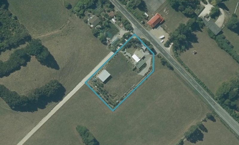 599 Takaka-Collingwood Highway, Takaka - Carousel 1