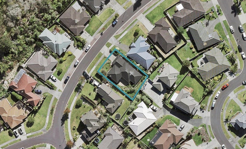 71 Bluebird Crescent, Unsworth Heights, Auckland - Carousel 1