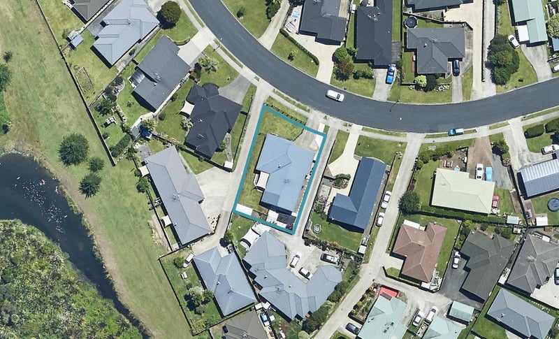 67 Solomon Street, Brookfield, Tauranga - Carousel 1