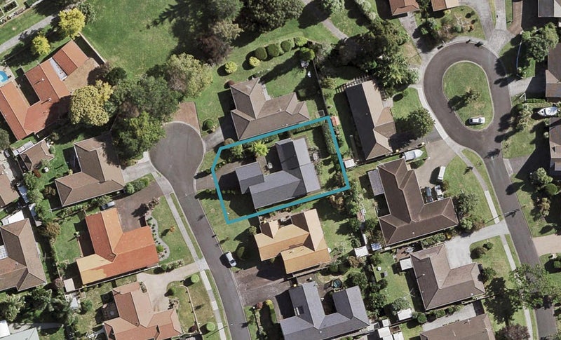 7 Cadenza Place, Conifer Grove, Takanini - Carousel 1