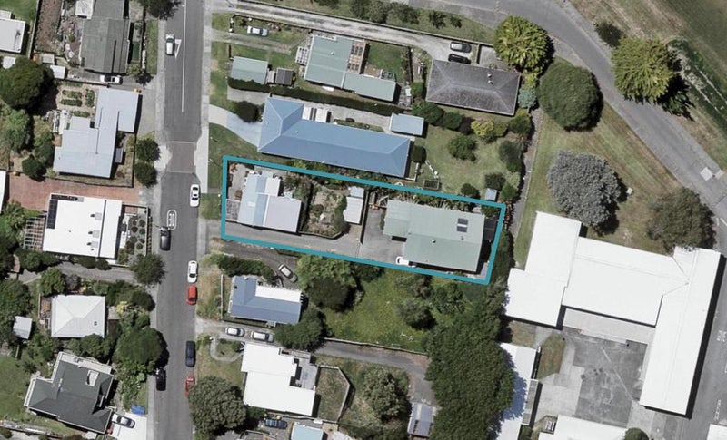 29 Margaret Road, Raumati Beach, Paraparaumu - Carousel 1