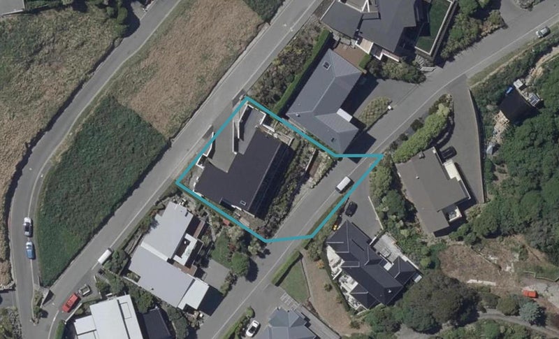 8 Challenger Lane, Redcliffs, Christchurch - Carousel 1