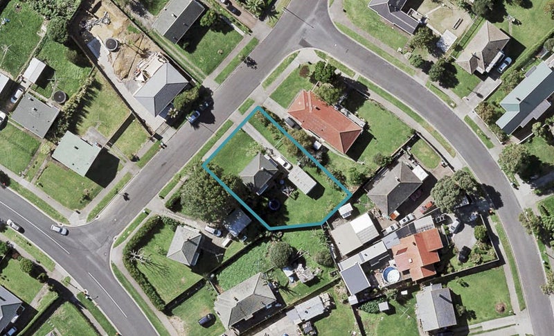 48 Paddington Street, Glen Innes, Auckland - Carousel 1