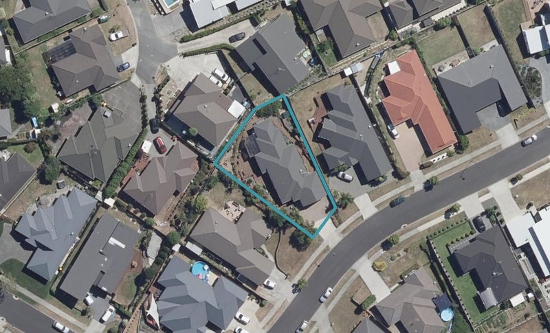 5 Raddington Way, Huntington, Hamilton - Carousel 1