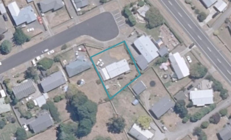 33 Tawa Street, Hilltop, Taupo - Carousel 1