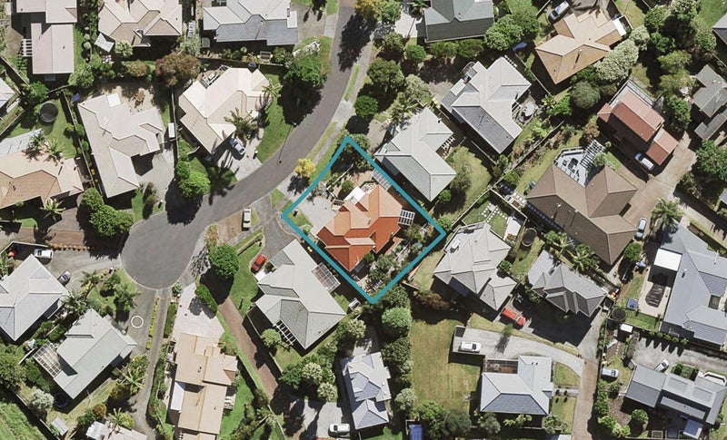 8 Tyburn Lane, Unsworth Heights, Auckland - Carousel 1