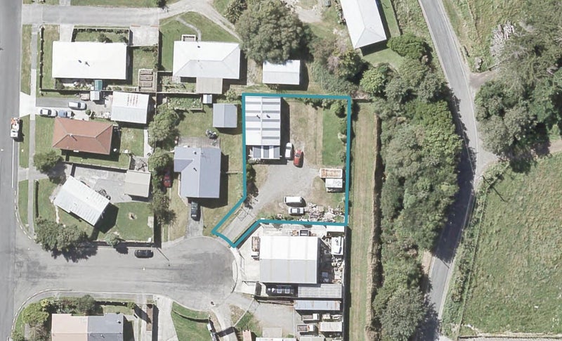 5 Ipswich Grove, Wainuiomata, Lower Hutt - Carousel 1