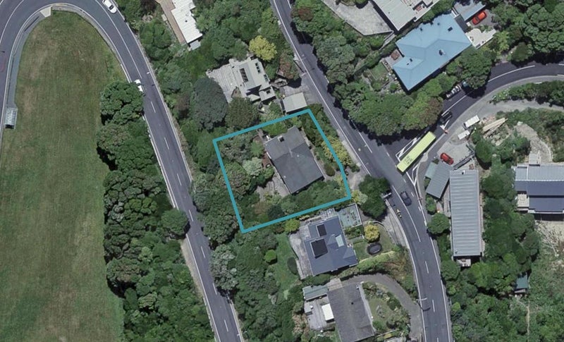 69 Onslow Road, Khandallah, Wellington - Carousel 1