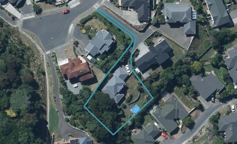 11 The Topdeck, Whitby, Porirua - Carousel 1