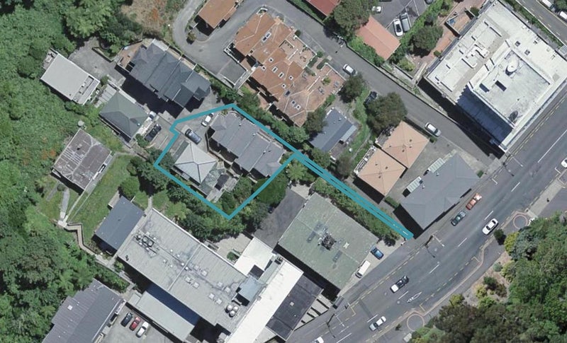 3/14A Glenmore Street, Thorndon, Wellington - Carousel 1