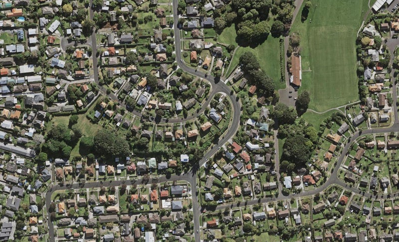 8 Paihia Road, Onehunga, Auckland - Carousel 1