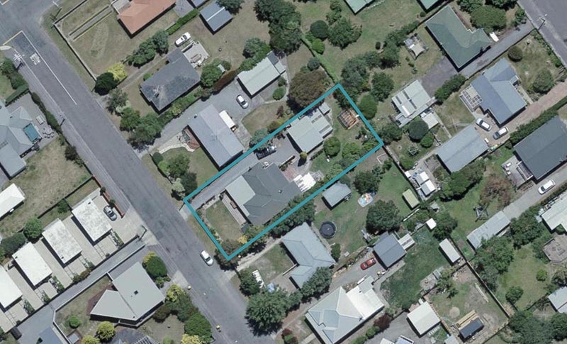 25 Cologne Street, Martinborough - Carousel 1