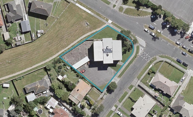 12/51 Churton Crescent, Taita, Lower Hutt - Carousel 1