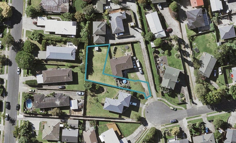 16E Beldon Place, Pakuranga Heights, Auckland - Carousel 1