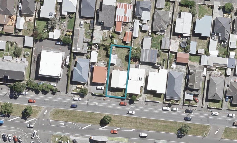 11 Waione Street, Petone, Lower Hutt - Carousel 1