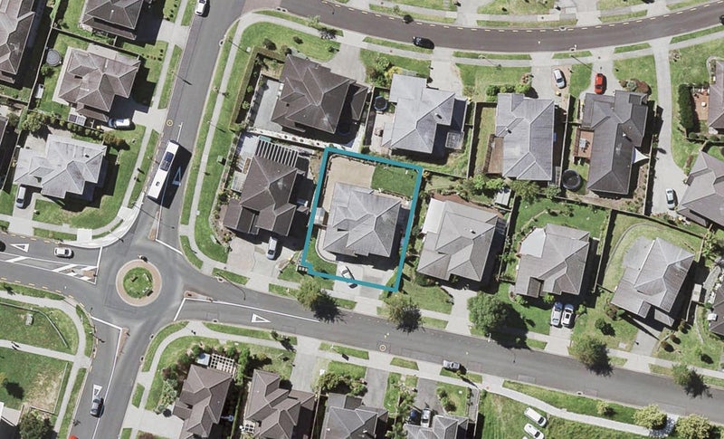 187 Jeffs Road, Flat Bush, Auckland - Carousel 1