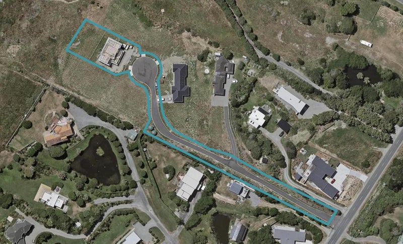 5 Arapipi Way, Peka Peka, Waikanae - Carousel 1