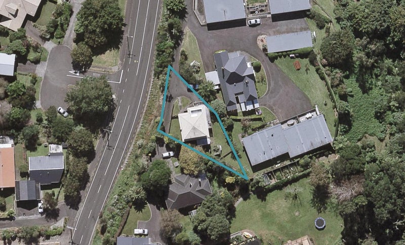 77 Carrington Street, Lower Vogeltown, New Plymouth - Carousel 1