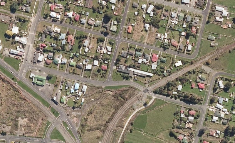 2 Otore Street, Marton, Marton - Carousel 1
