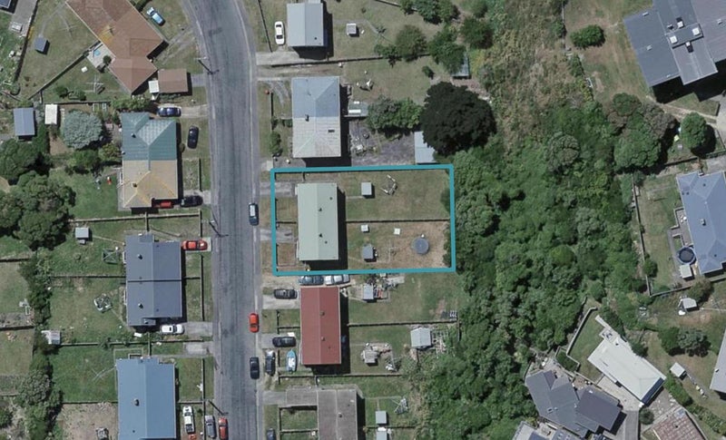 9 Taiaroa Street, Strathmore Park, Wellington - Carousel 1