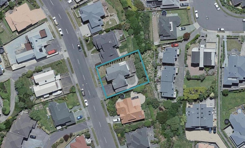 30 Waverton Terrace, Churton Park, Wellington - Carousel 1