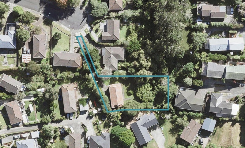7 Airey Place, Torbay, Auckland - Carousel 1