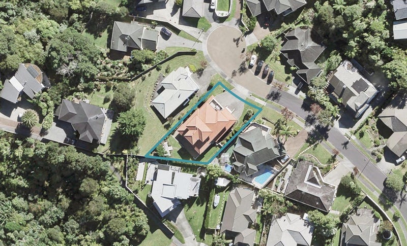 8 Nottingham Place, Northcross, Auckland - Carousel 1