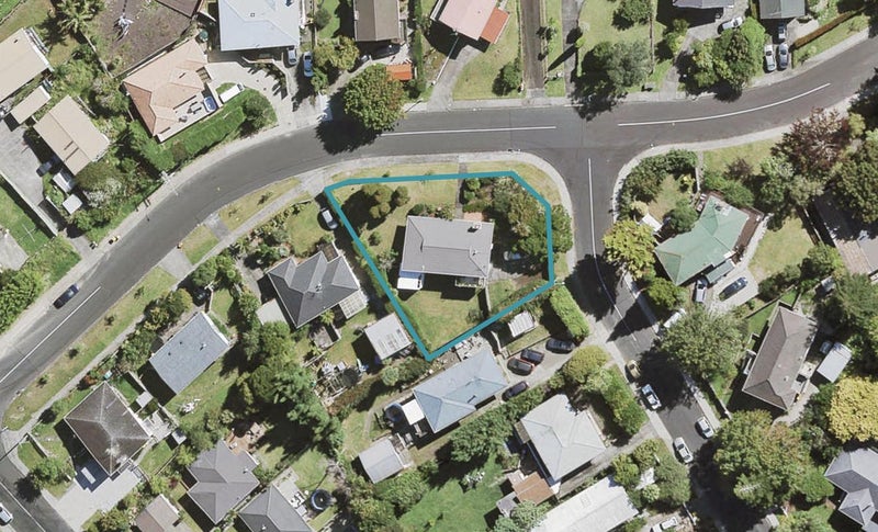 28 Nandana Drive, Glen Eden, Auckland - Carousel 1