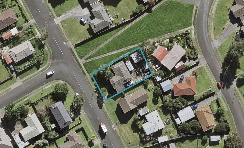 49 Garus Avenue, Mangere East, Auckland - Carousel 1