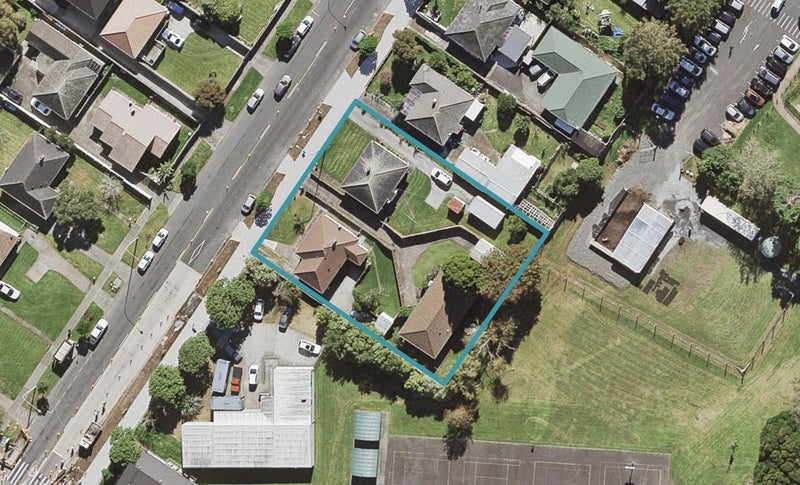 762 Sandringham Extension, MOUNT ROSKILL, AUCKLAND - Carousel 1