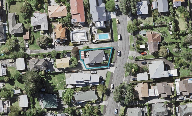 2A Handley Avenue, Narrow Neck, Auckland - Carousel 1